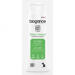 Shampooing anti odeur pour chien de la marque Biogance.
